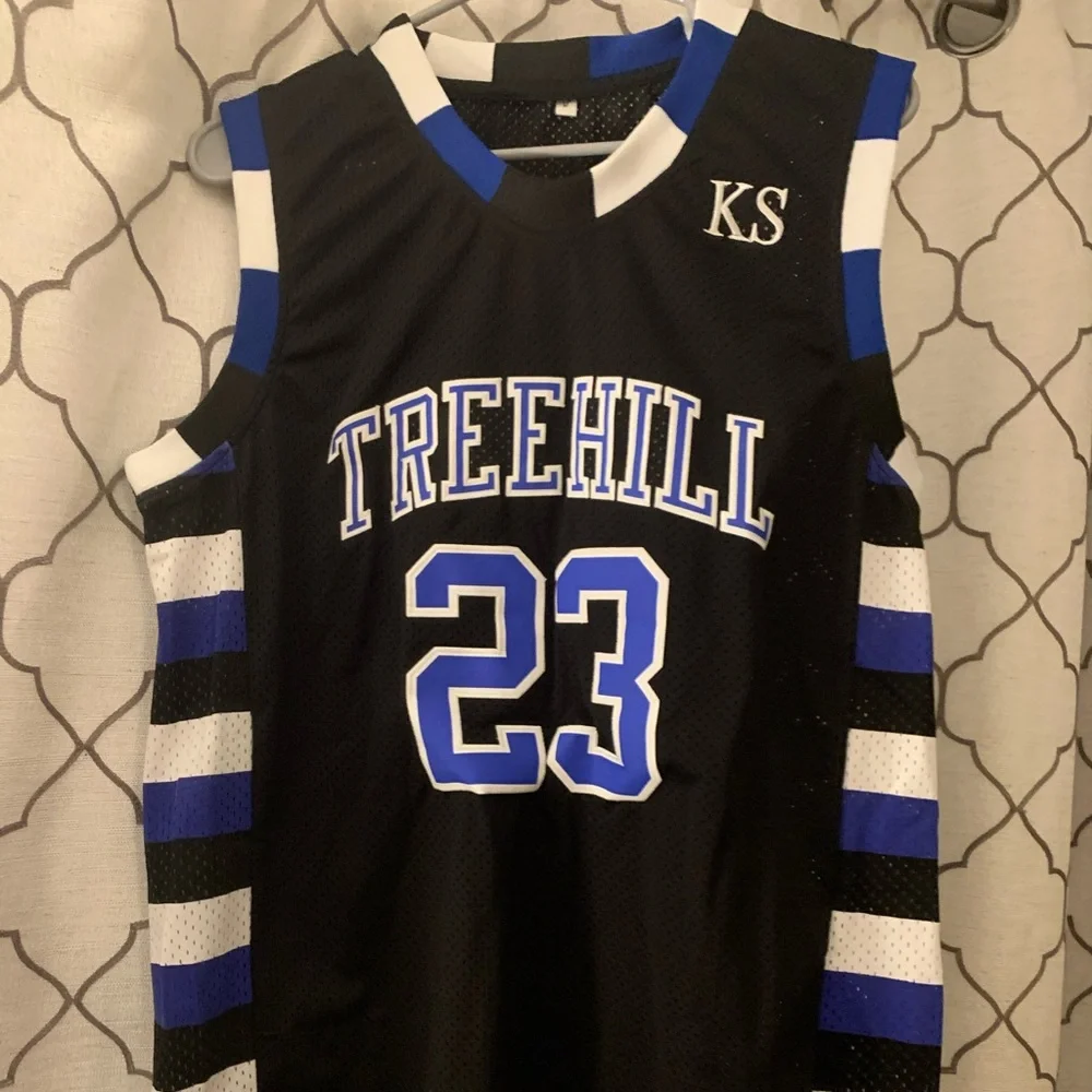 One Tree Hill Nathan Scott Jersey - Picture 2 of 3